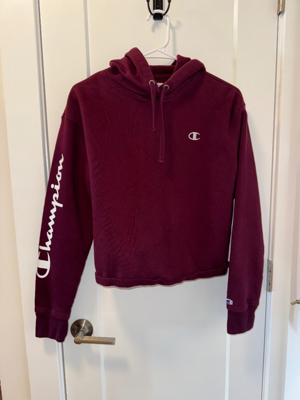 Champion Women's Maroon Pullover Cropped Hooded Sweatshirt - size M